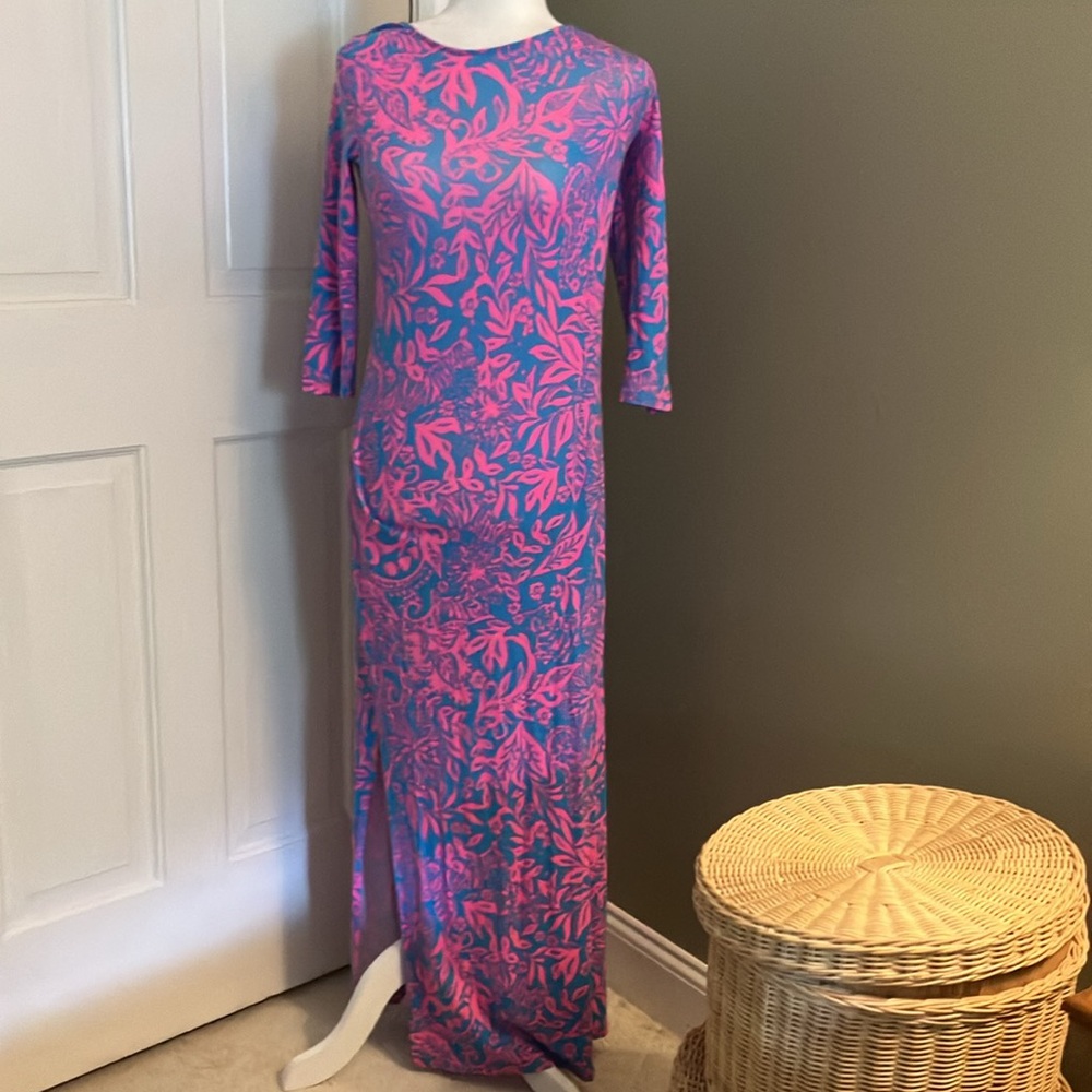 Lilly Pulitzer Morgann pink leaf maxi dress w side slits & 3/4 sleeves EUC XS
